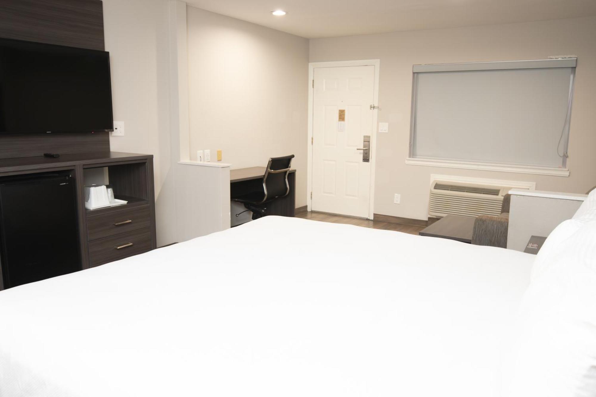 Americas Best Value Inn Harlingen Esterno foto