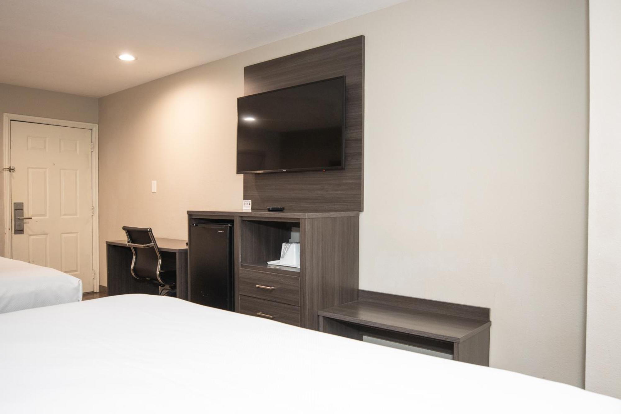 Americas Best Value Inn Harlingen Esterno foto