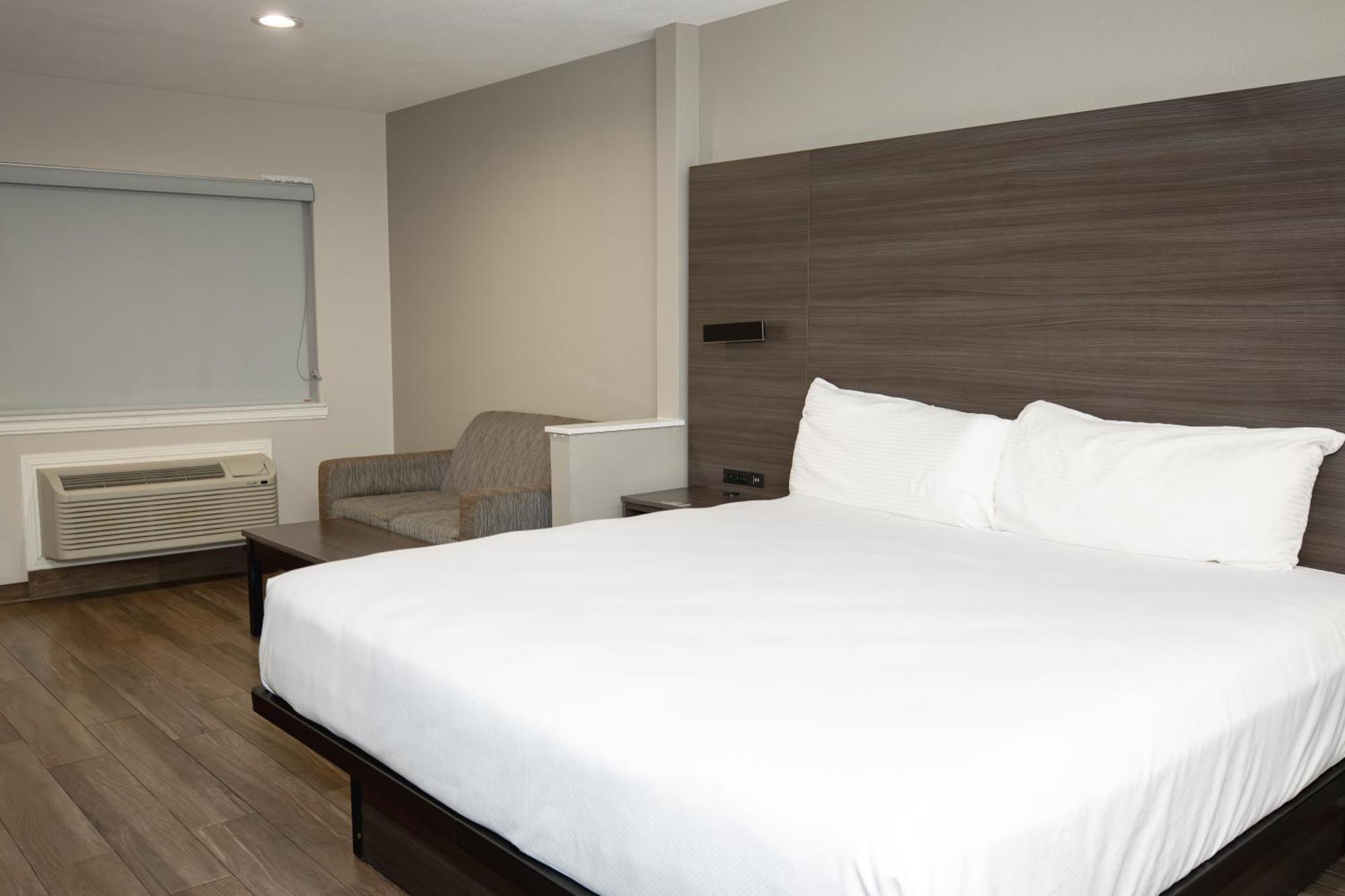 Americas Best Value Inn Harlingen Esterno foto